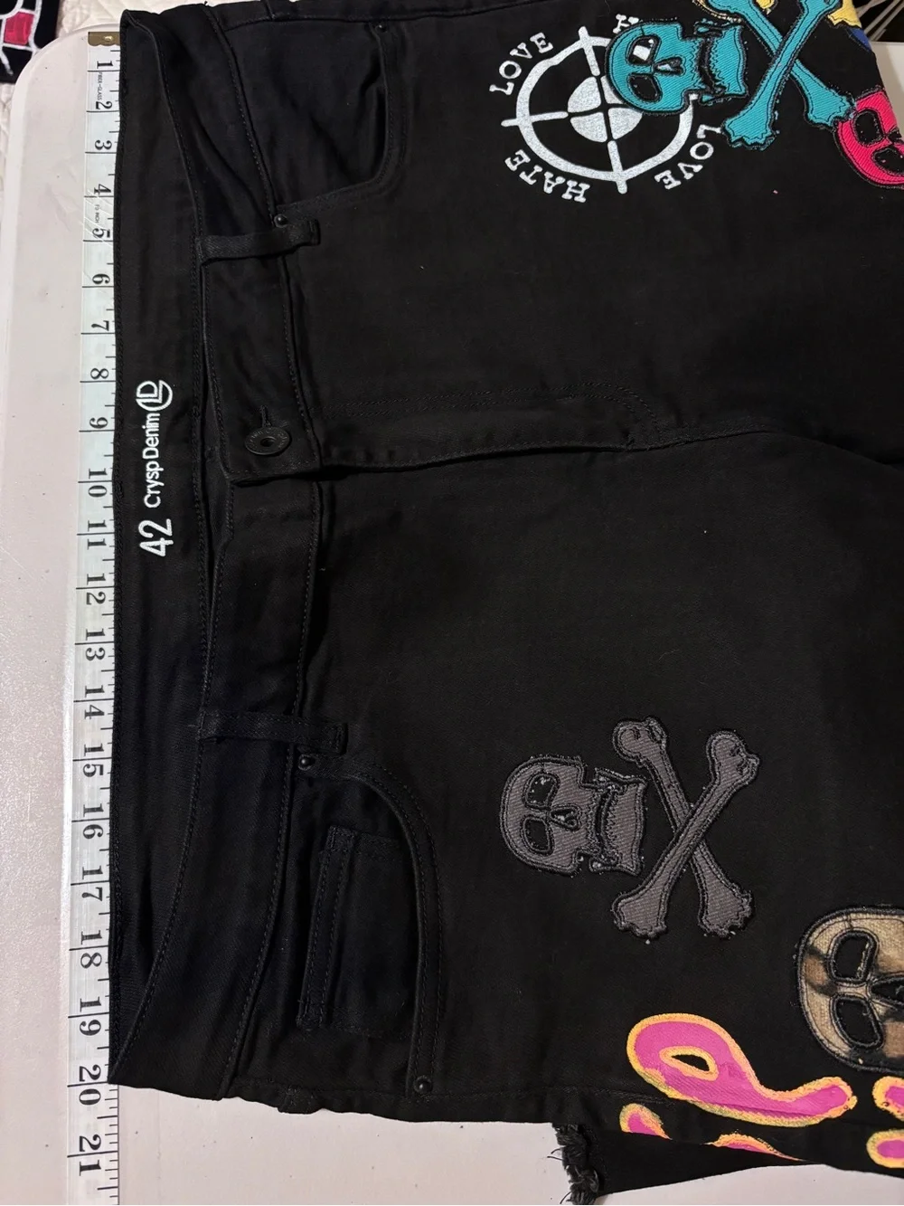 Crysp Denim Y2K Black Jorts Size 42 Ethmoid Skull Patch Jean Shorts Streetwear